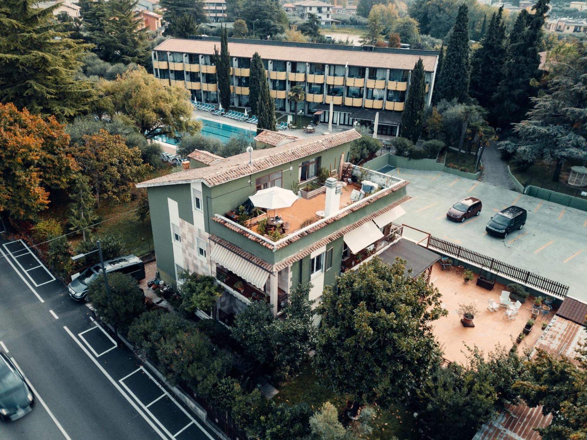 Saoo Hotel Garda  Luaran gambar